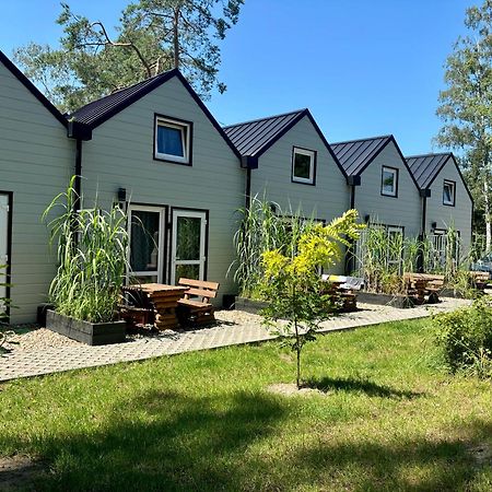 Domy Nad Morzem- Family Resort - Chata Pirata 2 Dziwnów Exterior foto